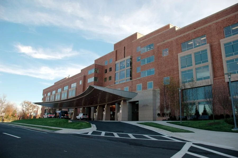 Vista exterior de hospital