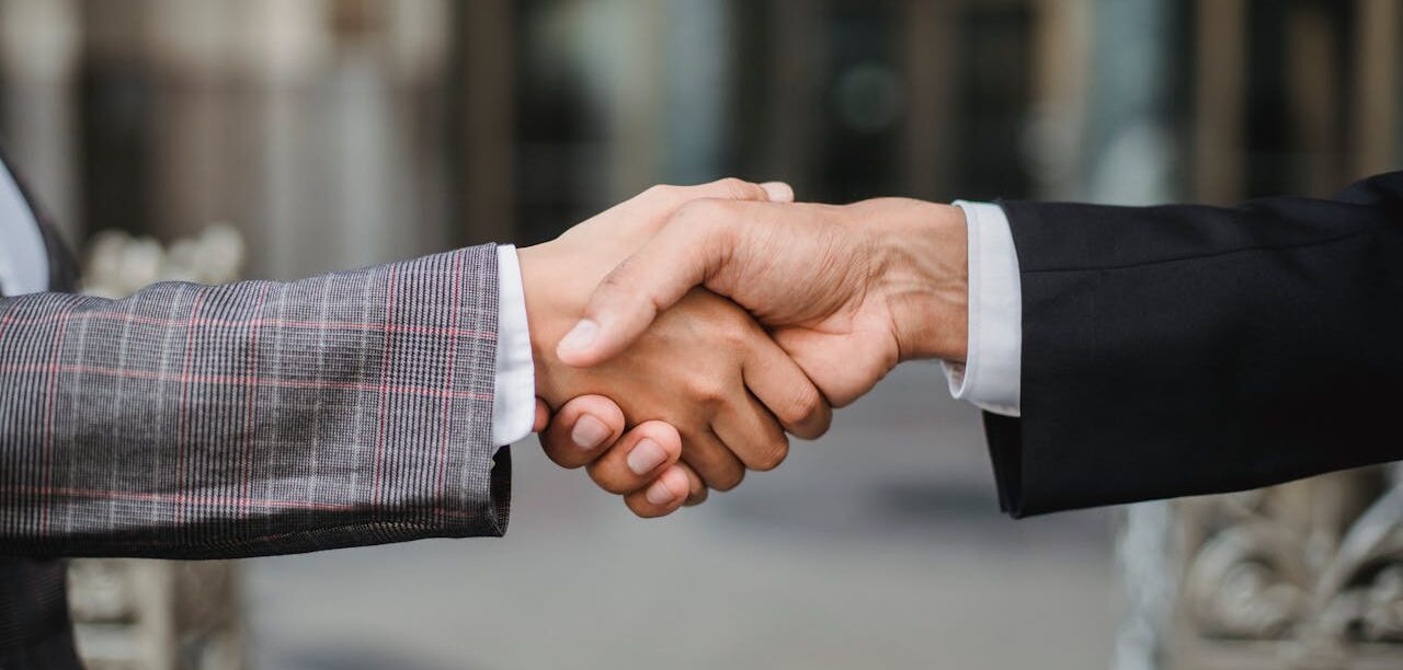 Equipo de Gálvez Abogados, despacho de extranjería en Málaga